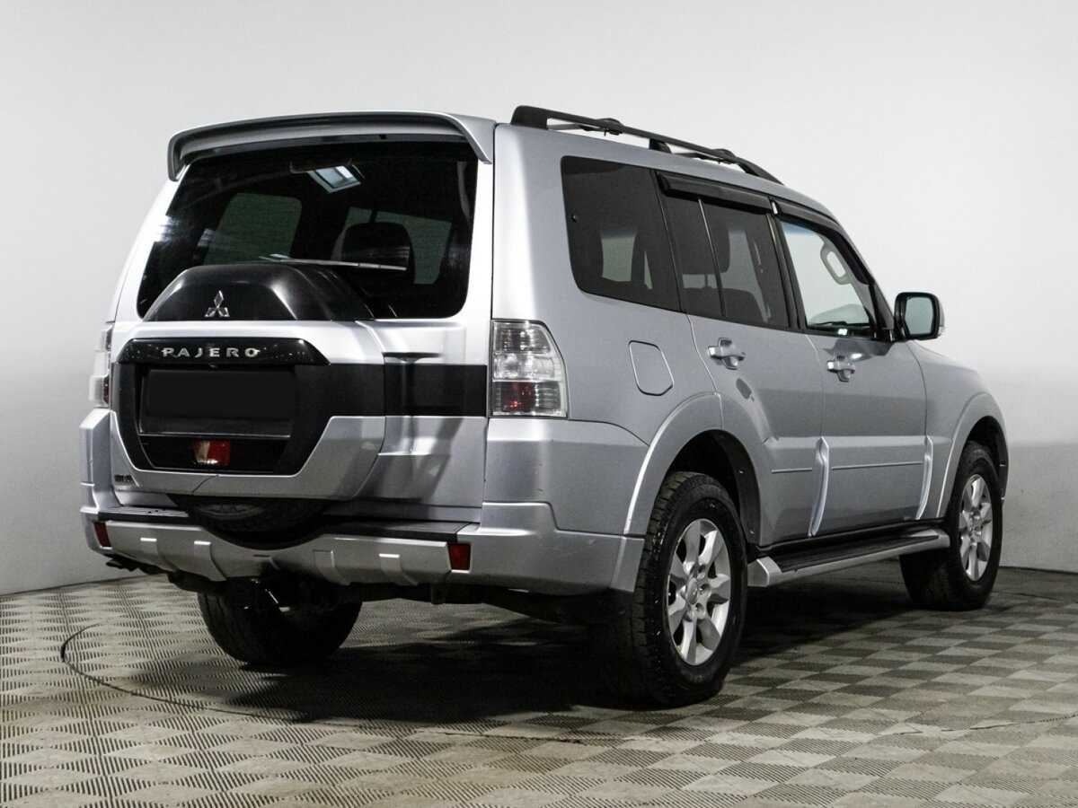 Mitsubishi Pajero, 2015 - фото №4
