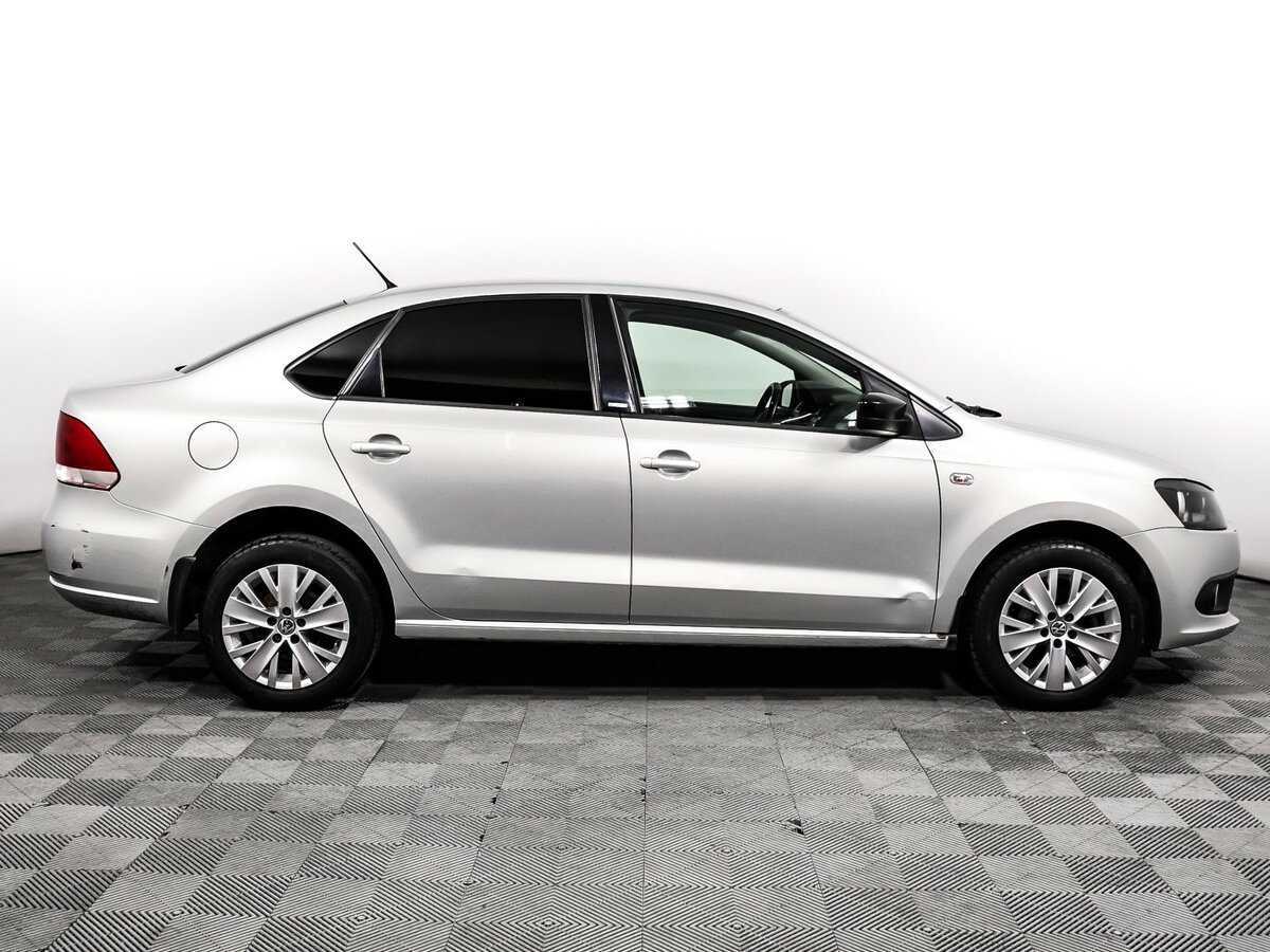 Volkswagen Polo, 2014 - фото №4