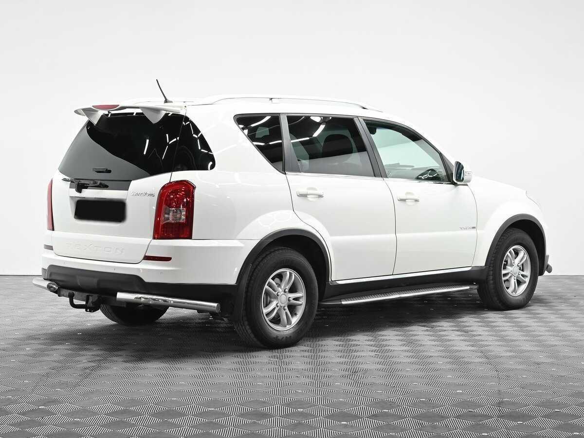 SsangYong Rexton, 2013 - фото №2