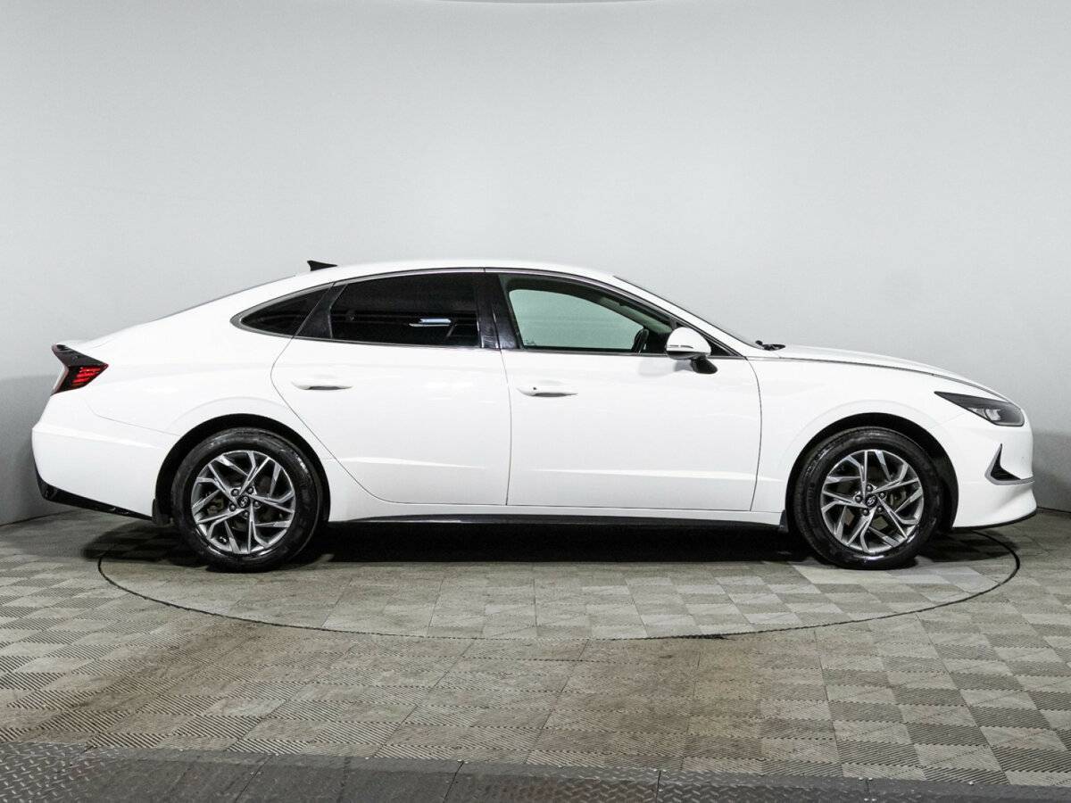 Hyundai Sonata, 2020 - фото №4