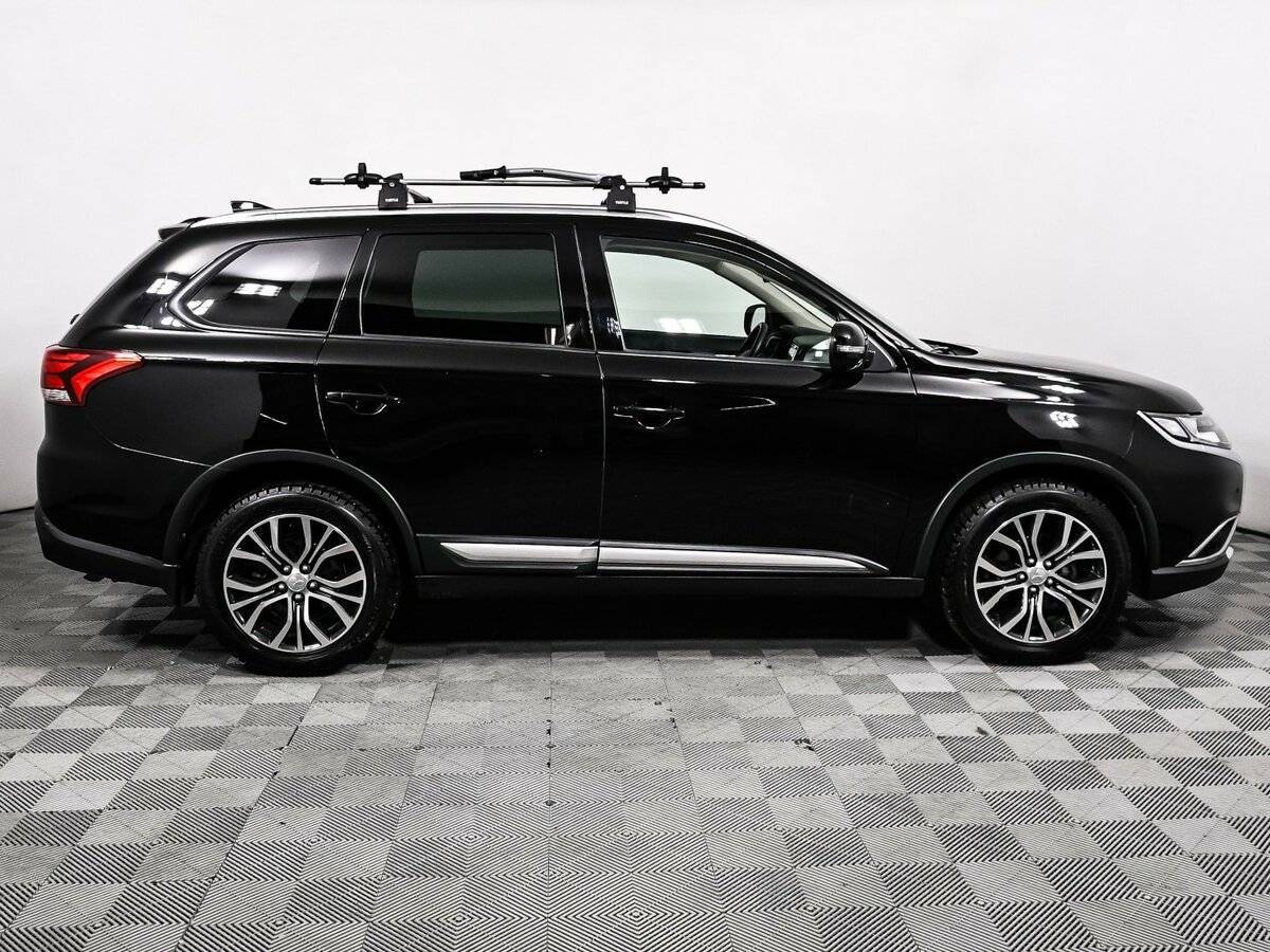 Mitsubishi Outlander, 2018 - фото №4
