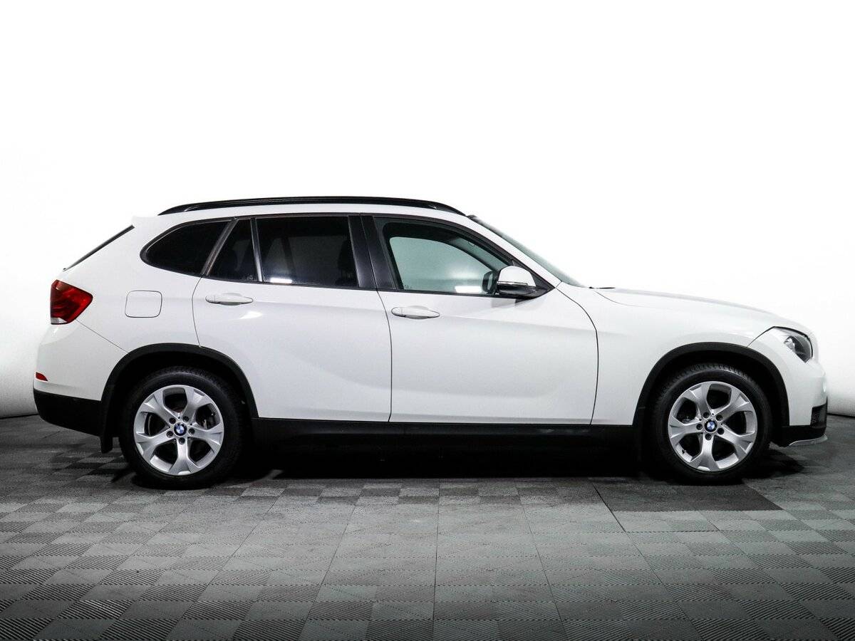 BMW X1 18i, 2014 - фото №4