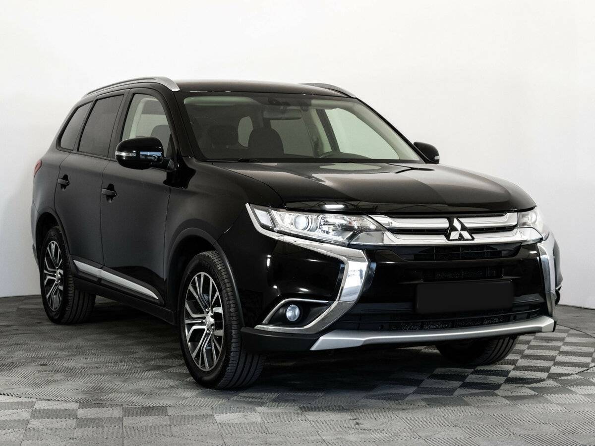 Mitsubishi Outlander, 2018 - фото №3