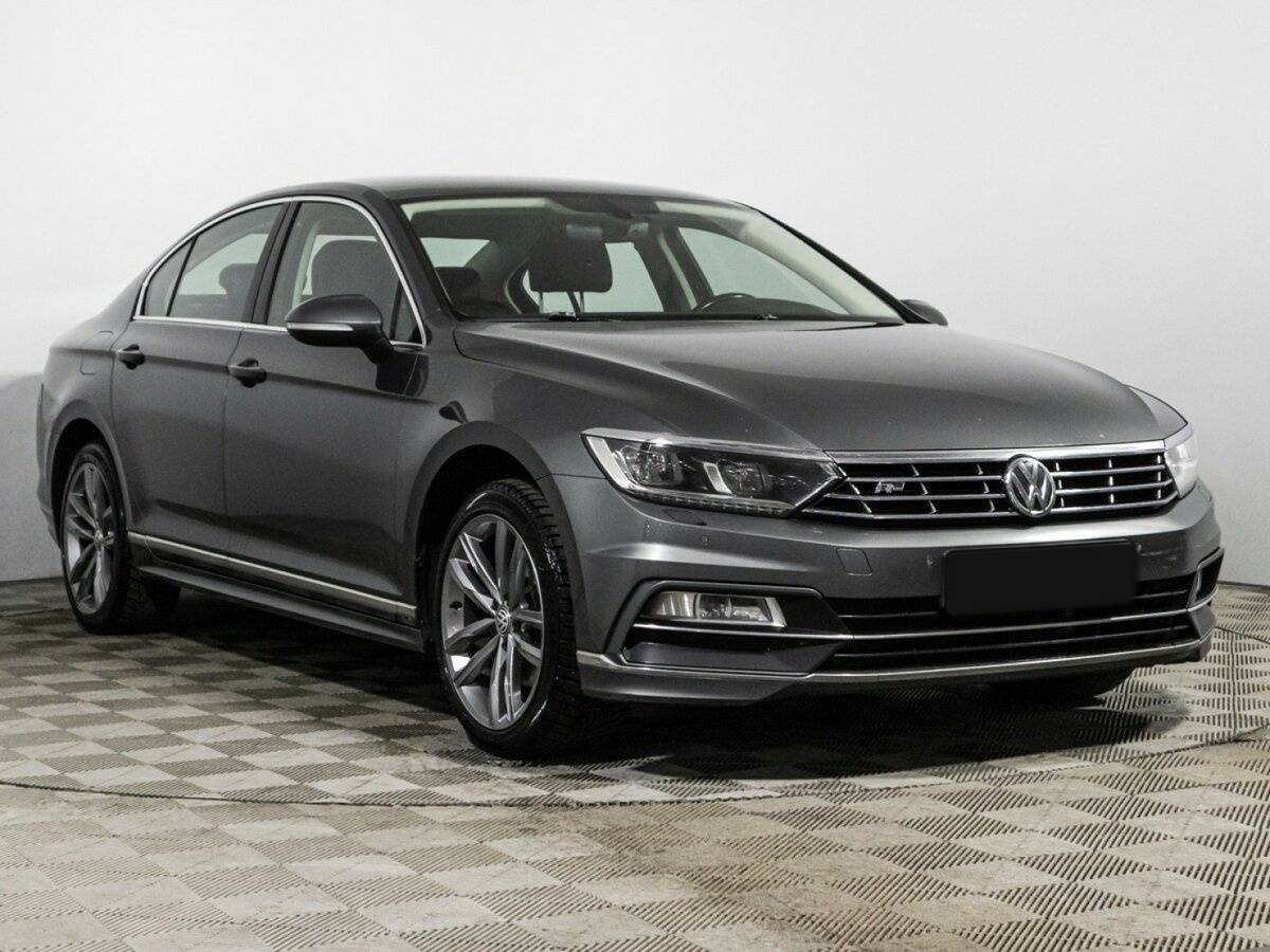Volkswagen Passat, 2017 - фото №3