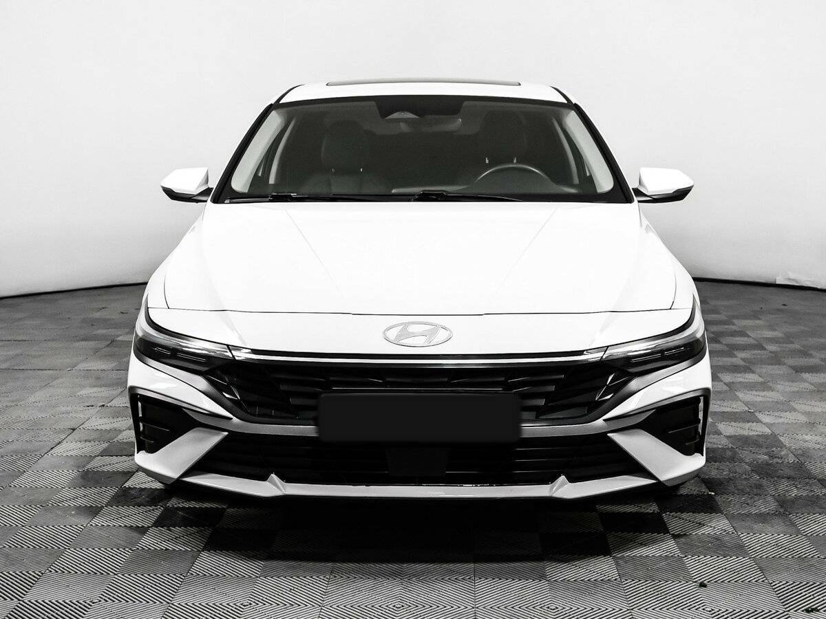 Hyundai Elantra, 2023 - фото №2