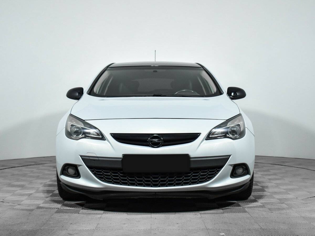 Opel Astra GTC, 2012 - фото №2