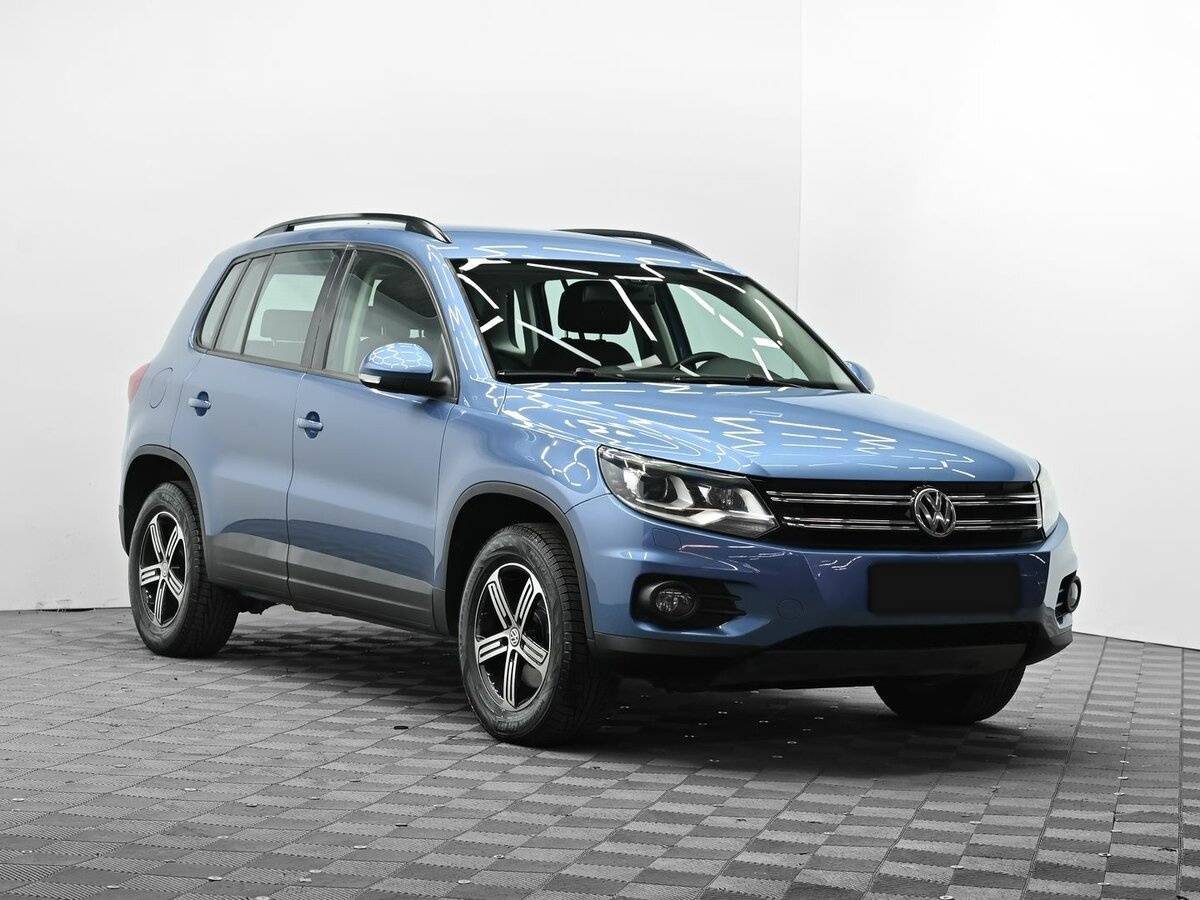 Volkswagen Tiguan, 2012 - фото №2