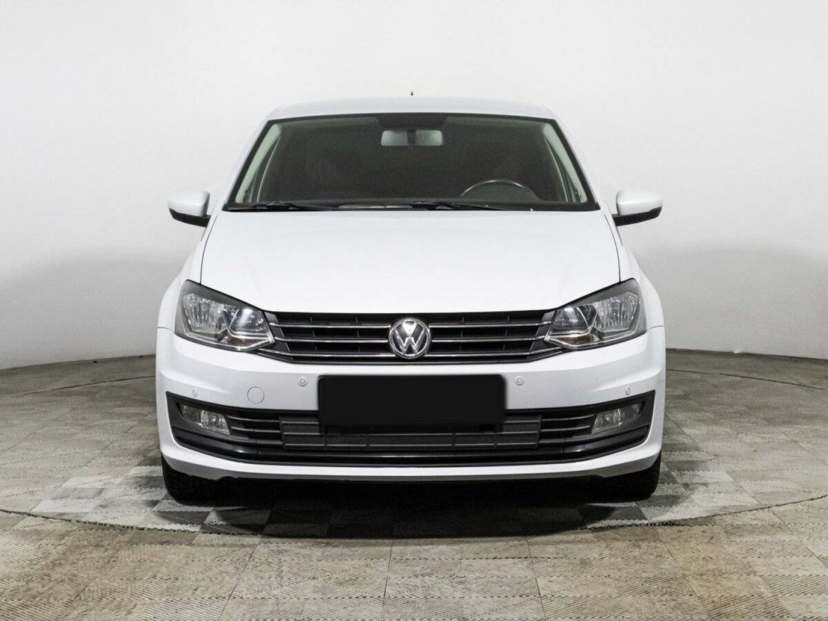 Volkswagen Polo, 2018 - фото №2