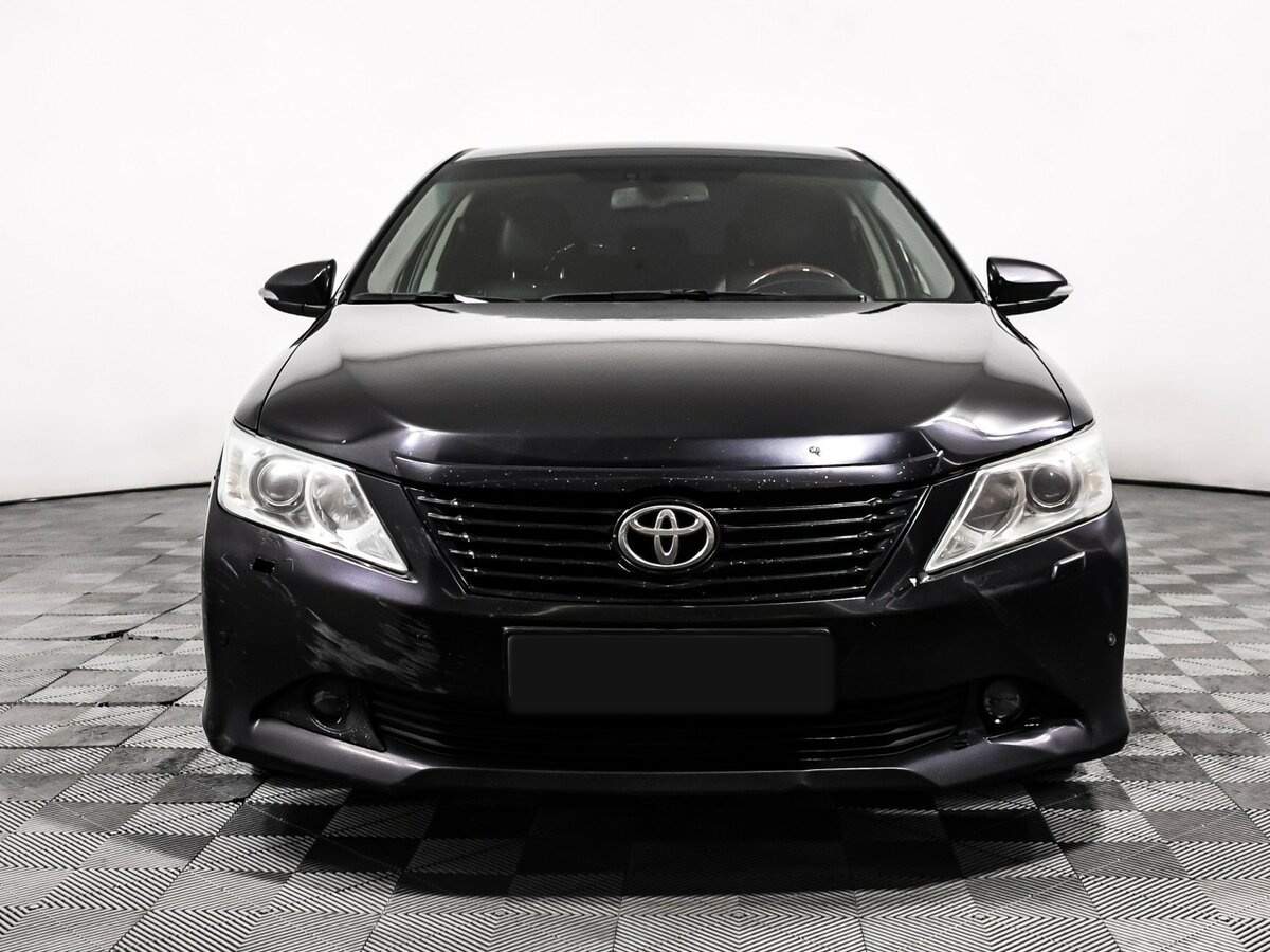 Toyota Camry, 2012 - фото №2