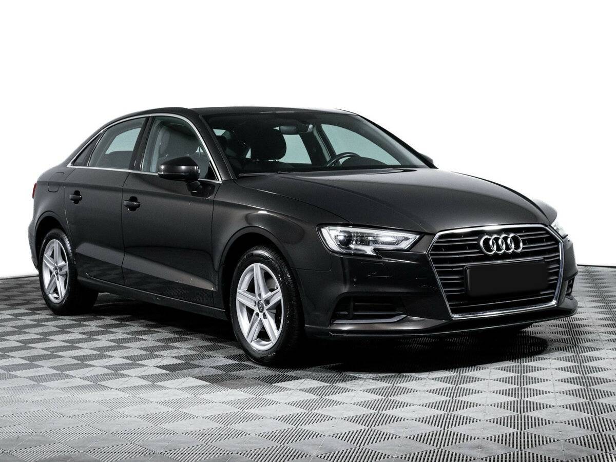 Audi A3, 2017 - фото №3