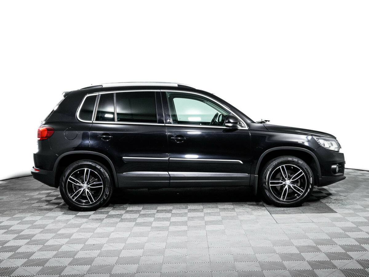 Volkswagen Tiguan, 2015 - фото №4