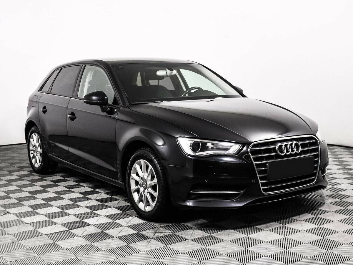 Audi A3 Sportback, 2013 - фото №3