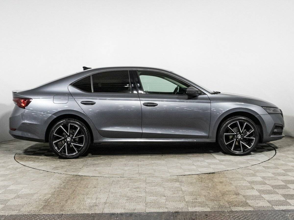 Skoda Octavia, 2020 - фото №4