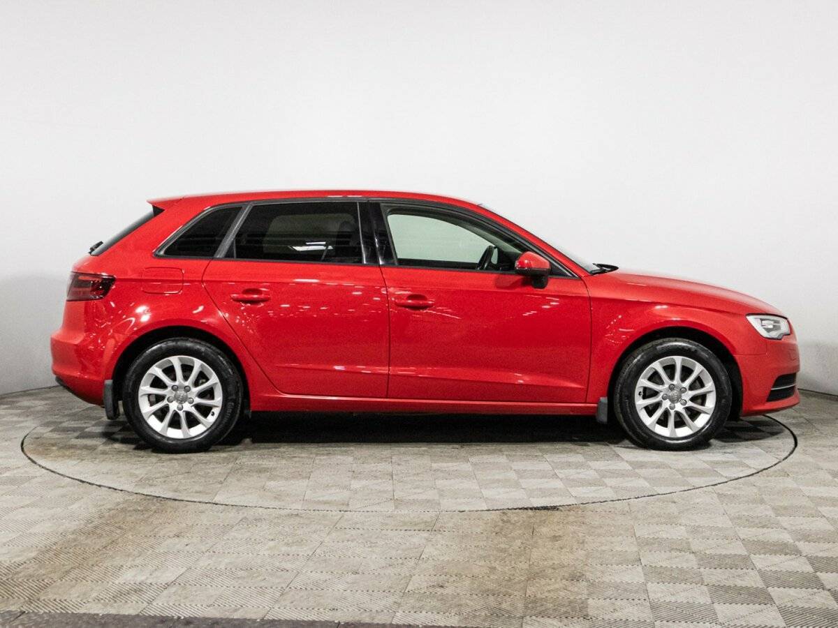 Audi A3 Sportback, 2013 - фото №4