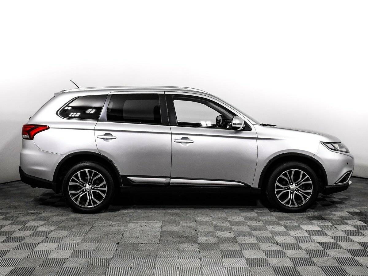 Mitsubishi Outlander, 2015 - фото №4