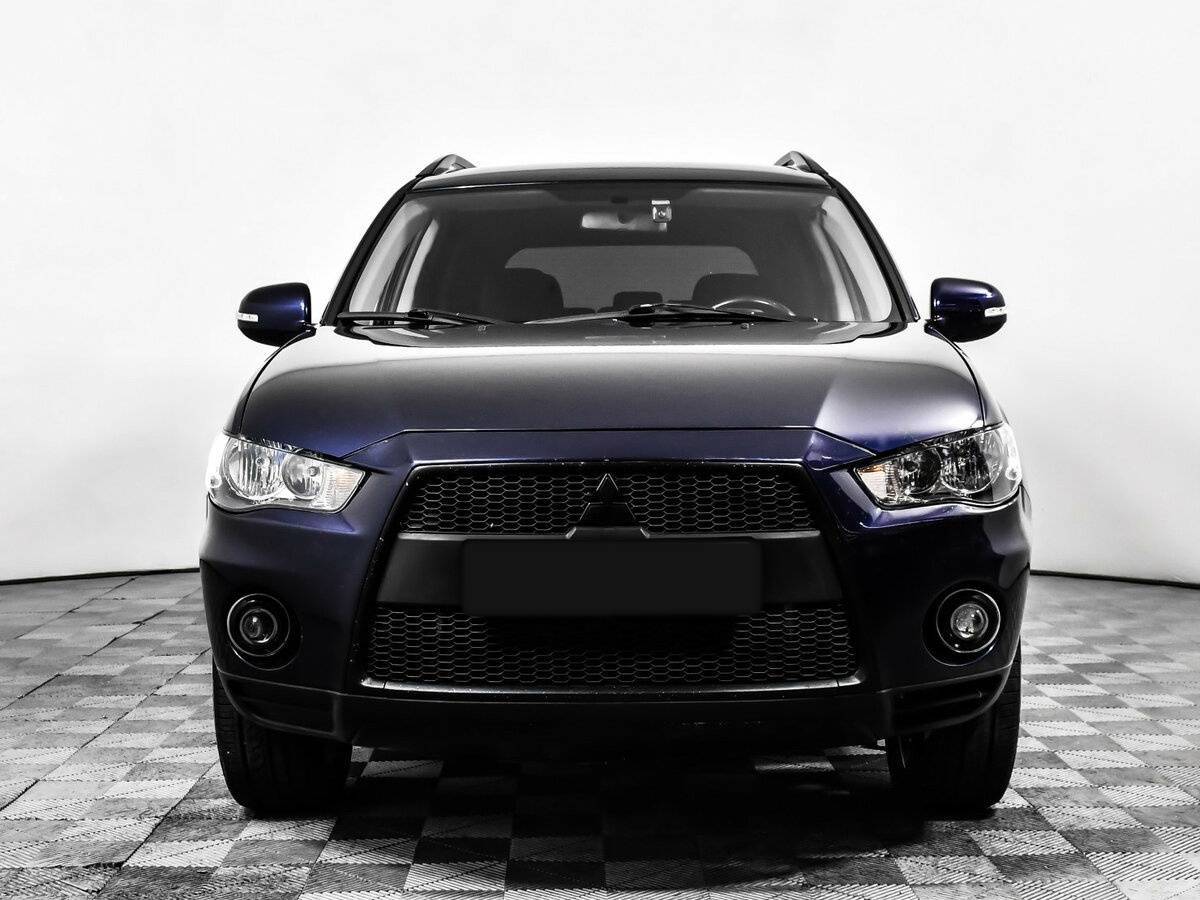 Mitsubishi Outlander, 2012 - фото №2