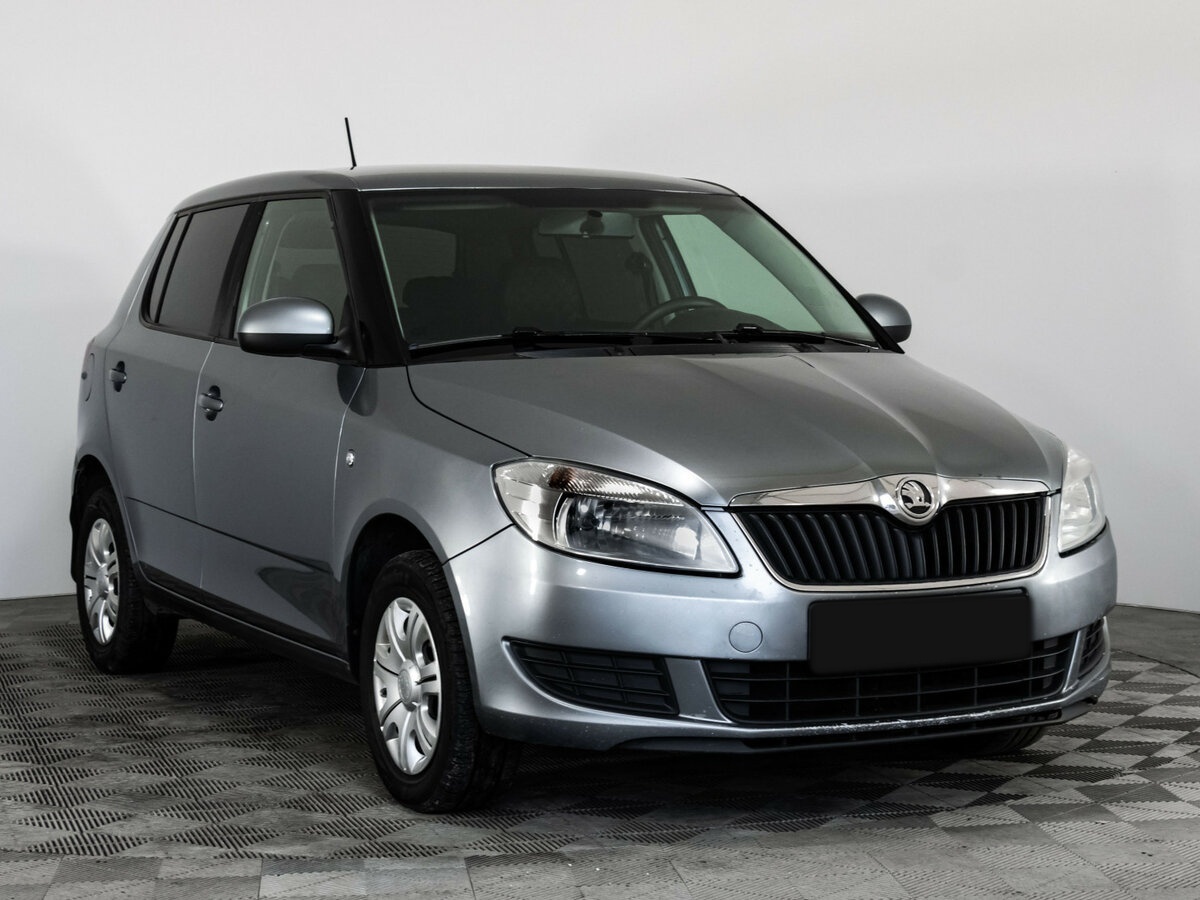 Skoda Fabia II Рестайлинг, 2013 - фото №3