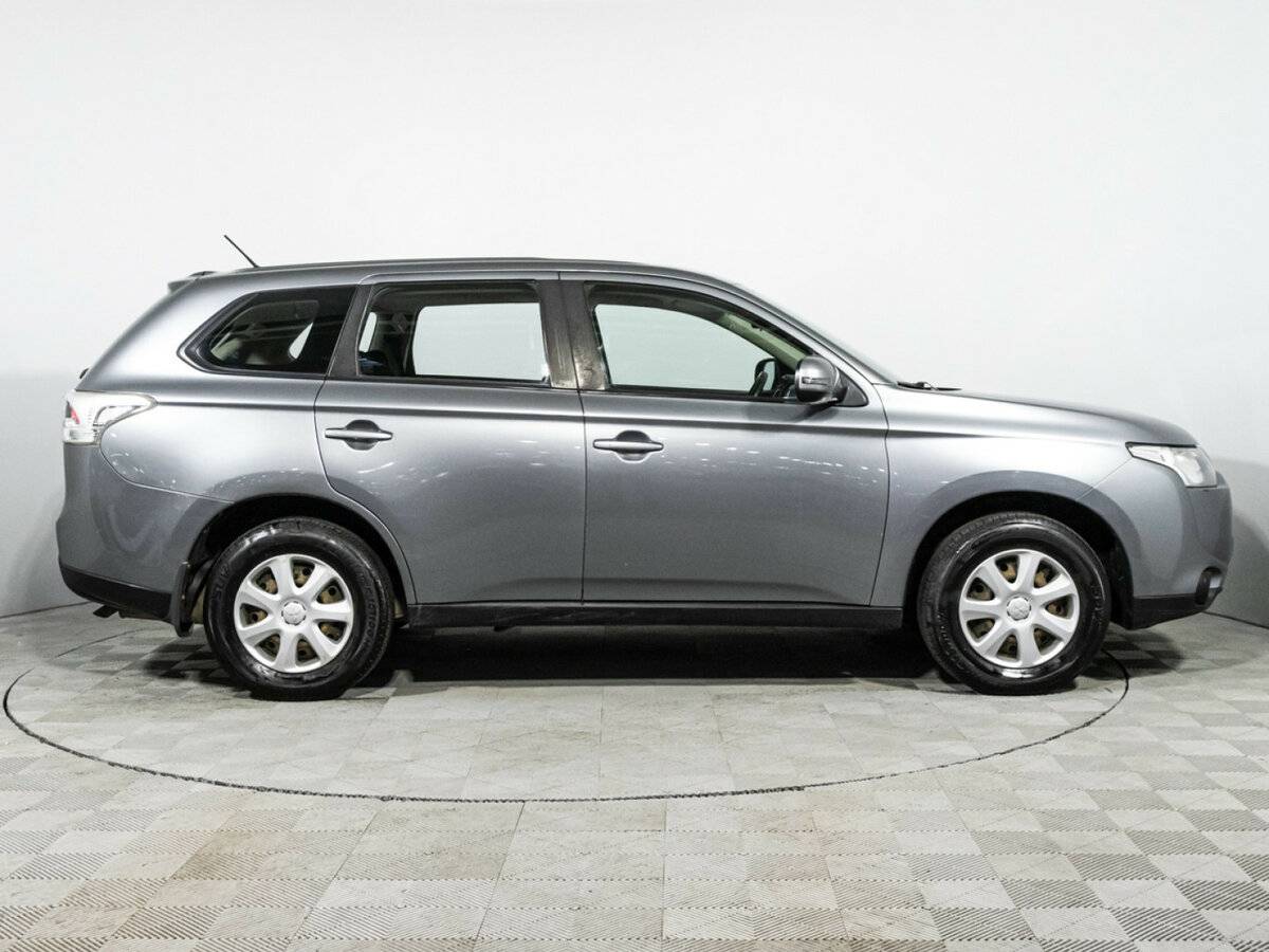 Mitsubishi Outlander III, 2013 - фото №4