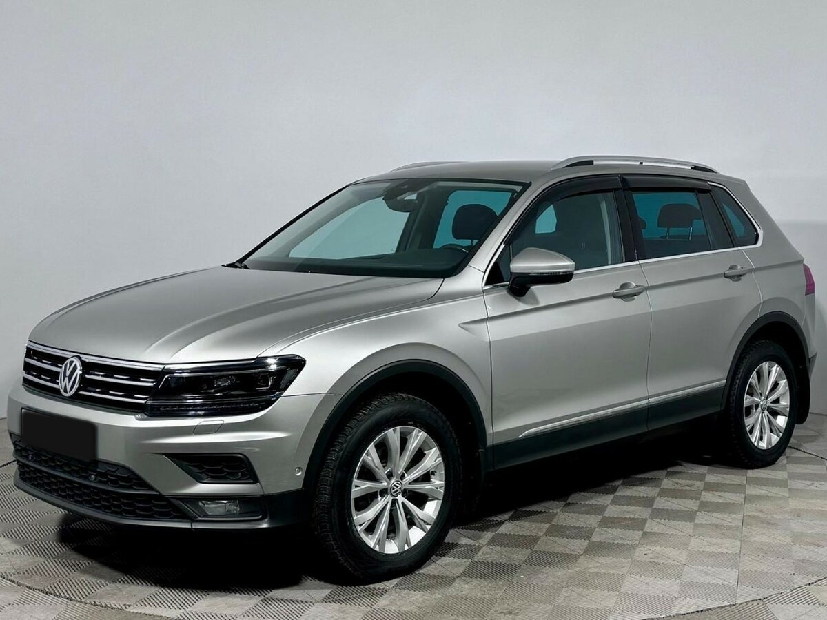 Volkswagen Tiguan II, 2019 - фото №2