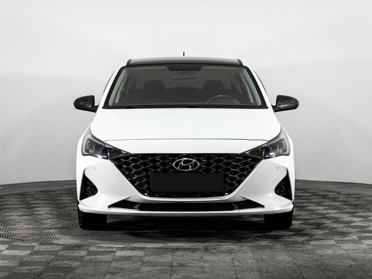 Hyundai Solaris II Рестайлинг, 2021 - фото №2