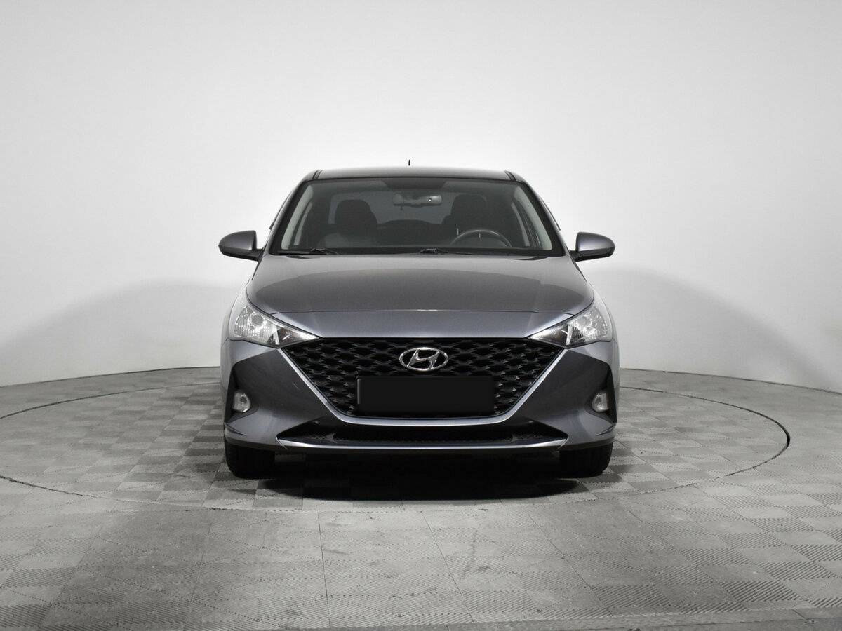 Hyundai Solaris II Рестайлинг, 2021 - фото №2