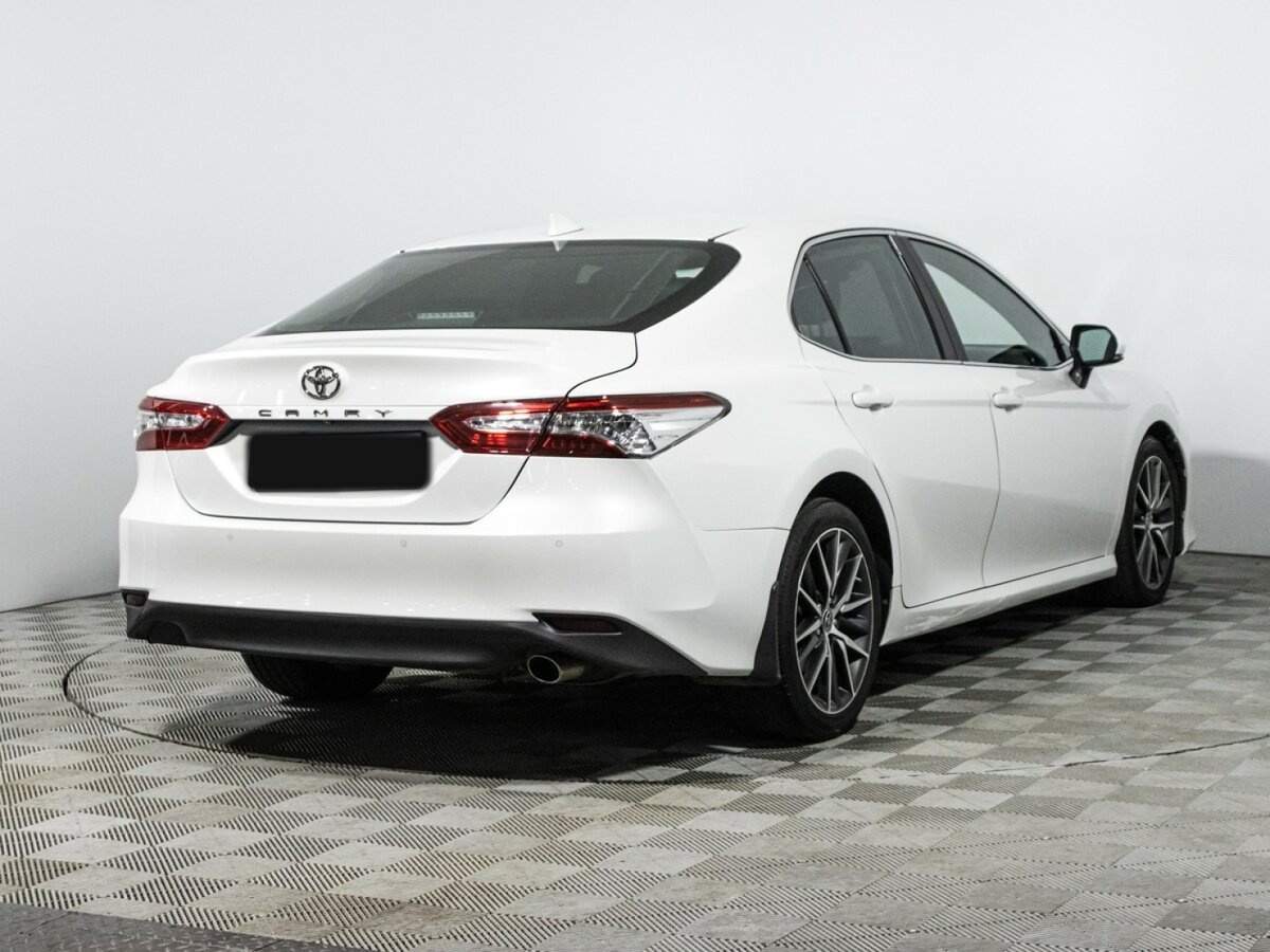 Toyota Camry VIII (XV70) Рестайлинг, 2021 - фото №4