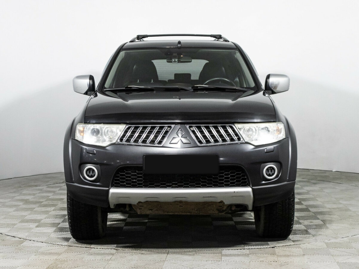 Mitsubishi Pajero Sport II, 2013 - фото №2