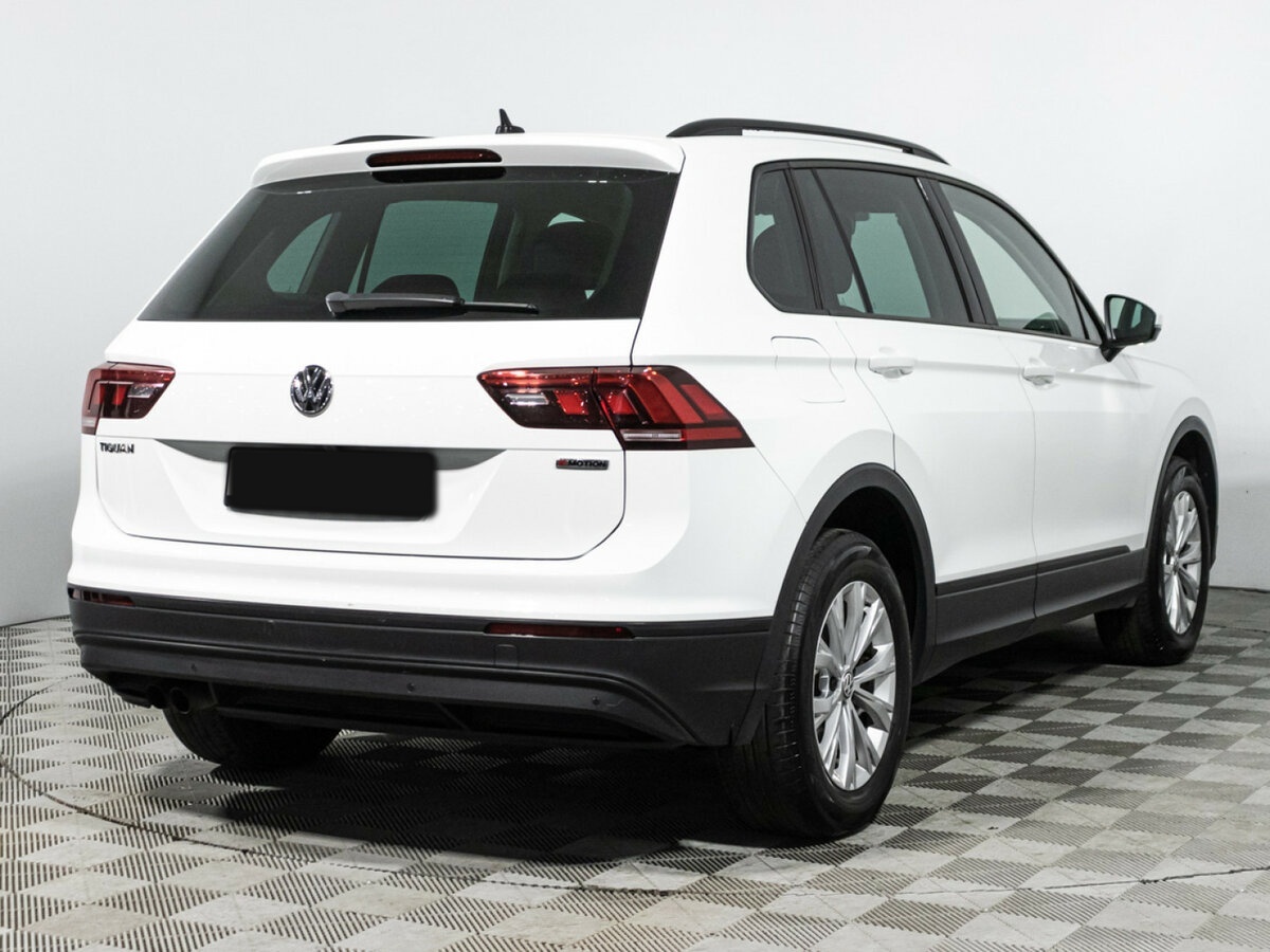Volkswagen Tiguan II, 2019 - фото №4