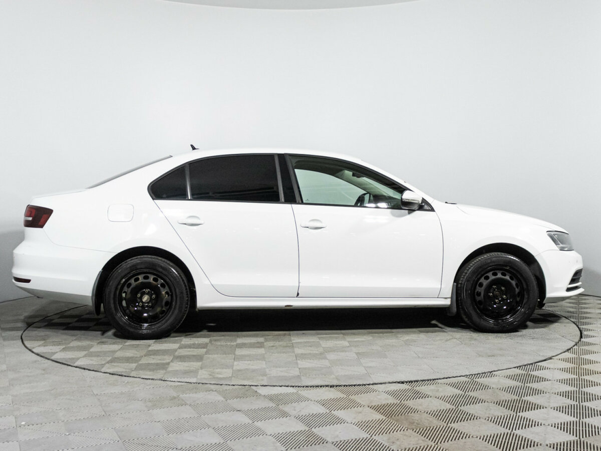 Volkswagen Jetta VI Рестайлинг, 2016 - фото №4