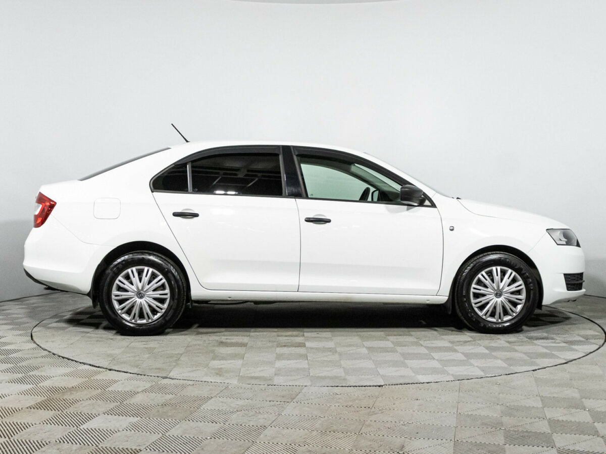 Skoda Rapid I, 2015 - фото №4