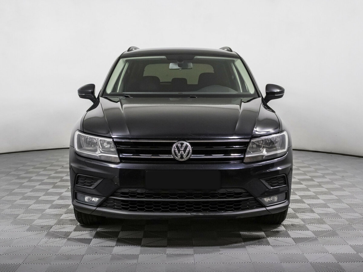 Volkswagen Tiguan II, 2018 - фото №2