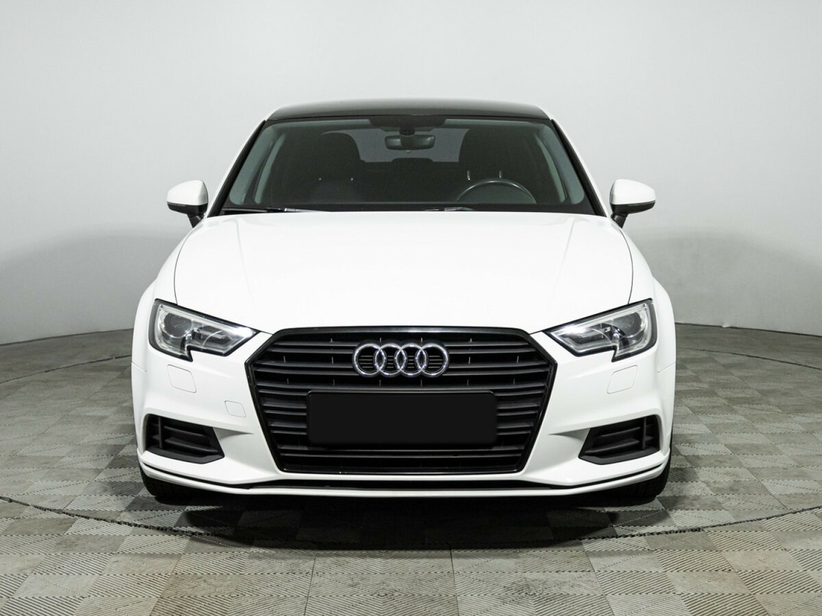 Audi A3 III (8V) Рестайлинг, 2018 - фото №2