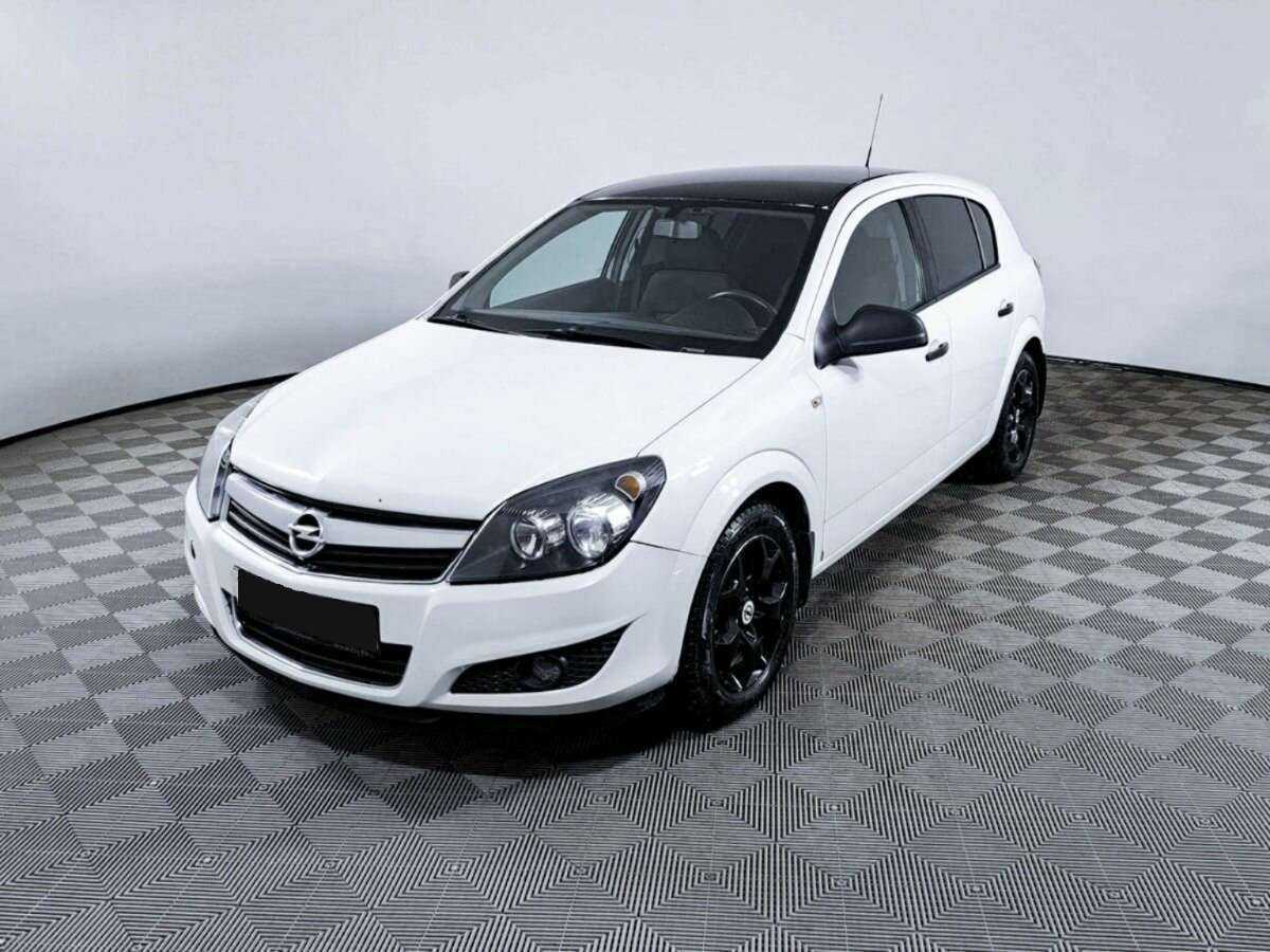 Opel Astra, 2012