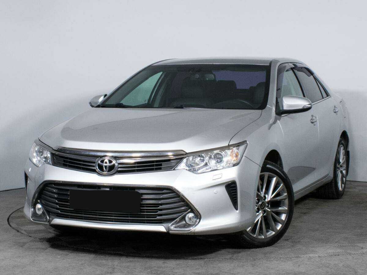 Toyota Camry, 2015