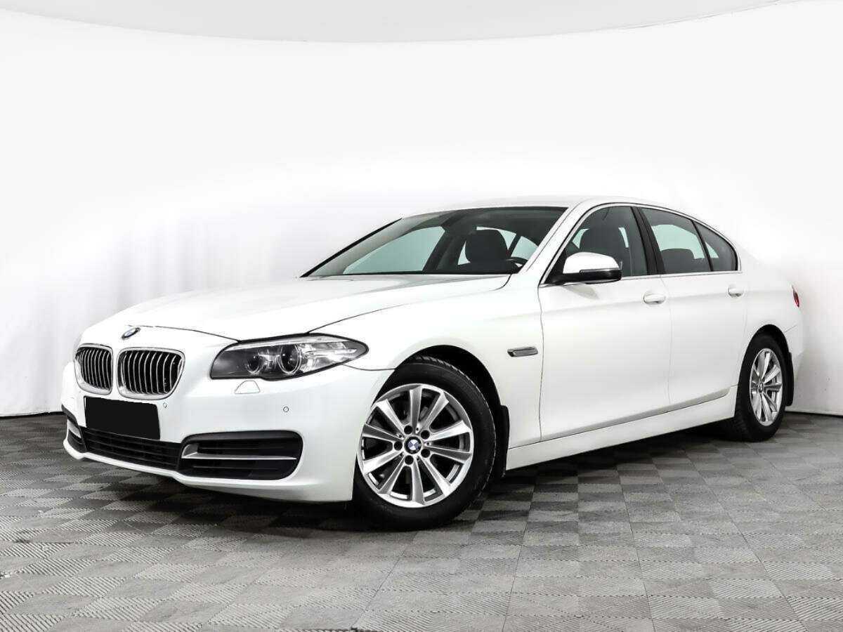 BMW 5 серии 520i, 2015