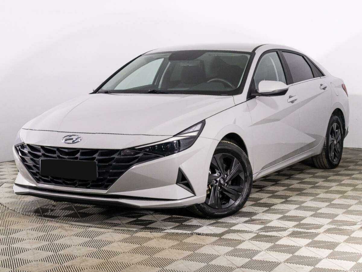 Hyundai Elantra, 2021