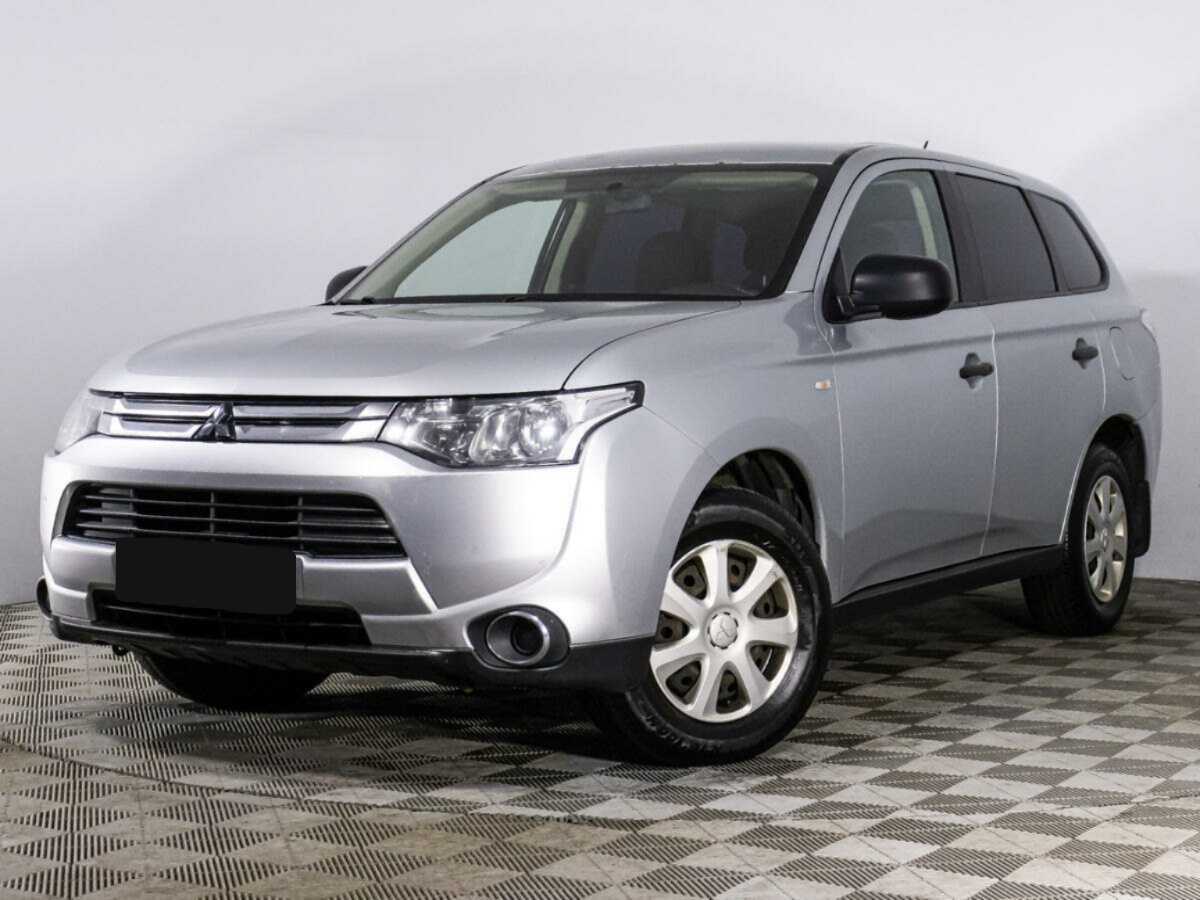 Mitsubishi Outlander, 2014