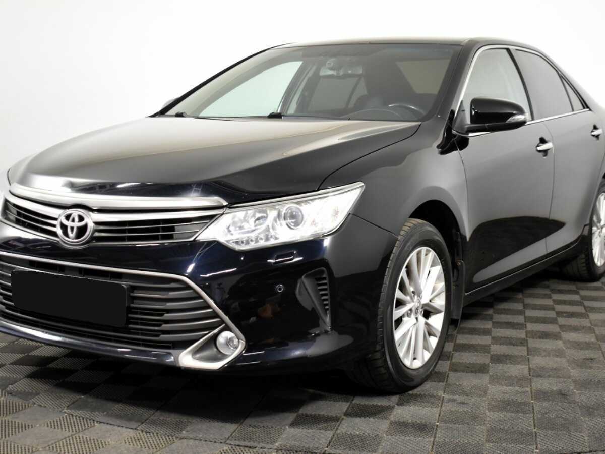 Toyota Camry, 2015