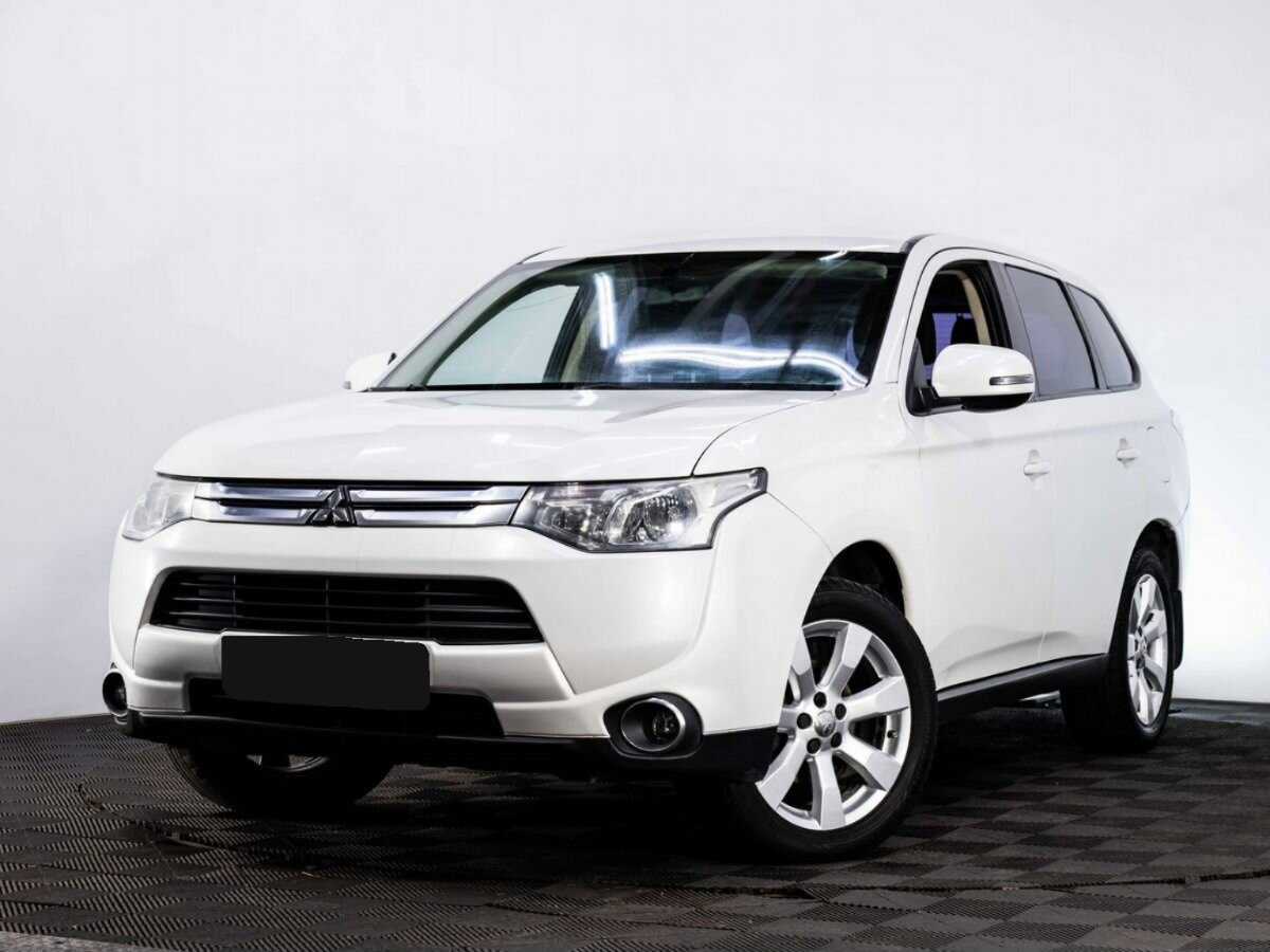 Mitsubishi Outlander, 2014