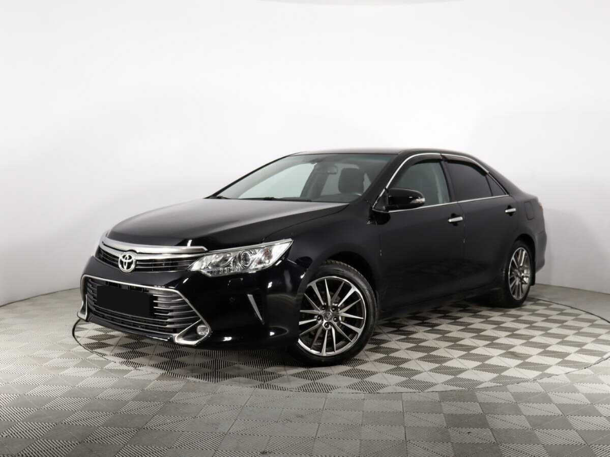 Toyota Camry, 2016