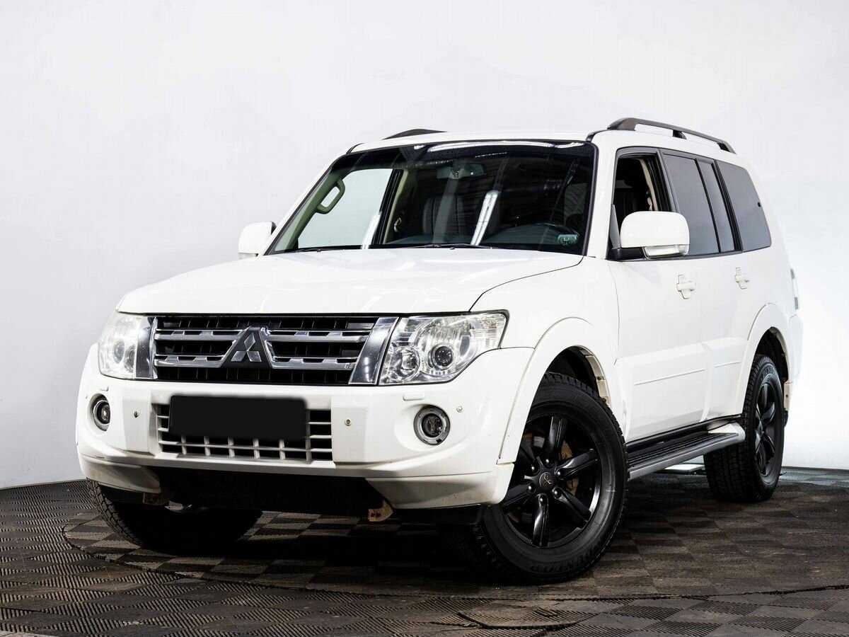 Mitsubishi Pajero, 2013
