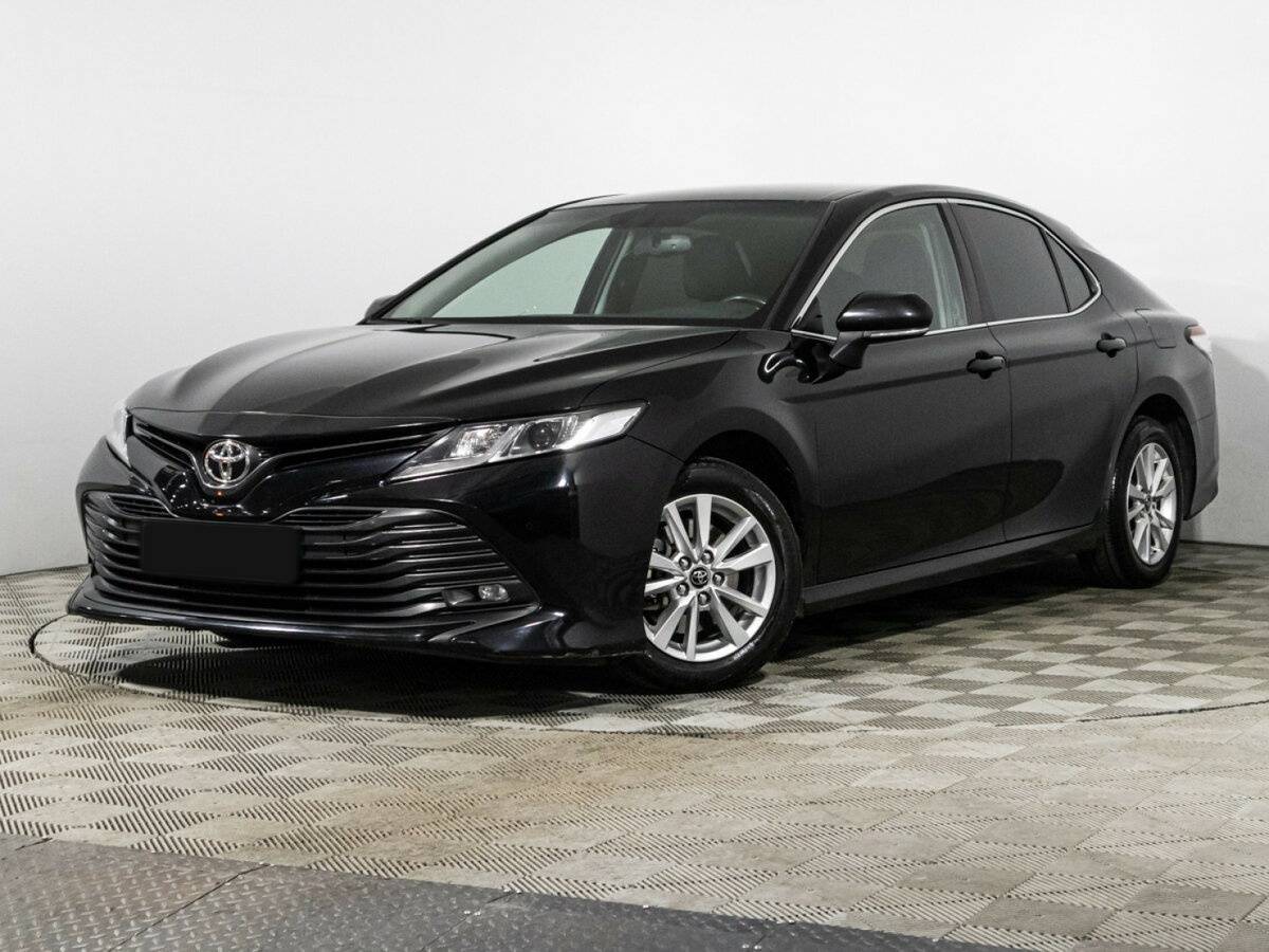 Toyota Camry, 2018