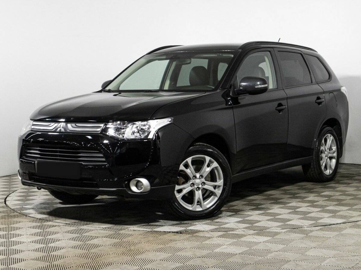 Mitsubishi Outlander, 2013